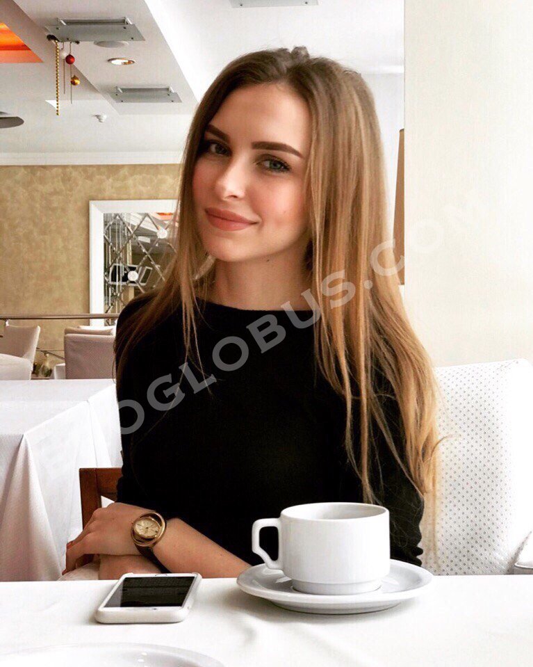 Алиса, 28