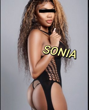 SONIA, 22