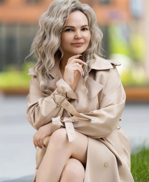 Лея, 33