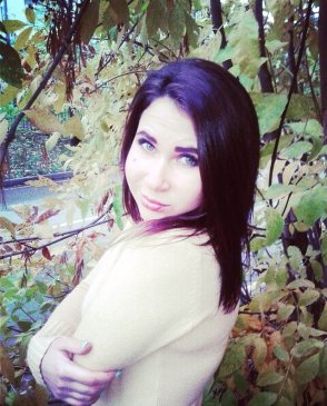 Элла, 23