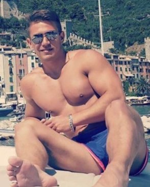 Тимур, 26